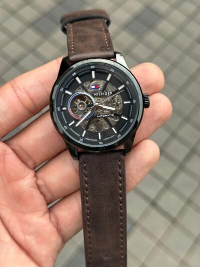 ToMMY hilfiger Automatic brown